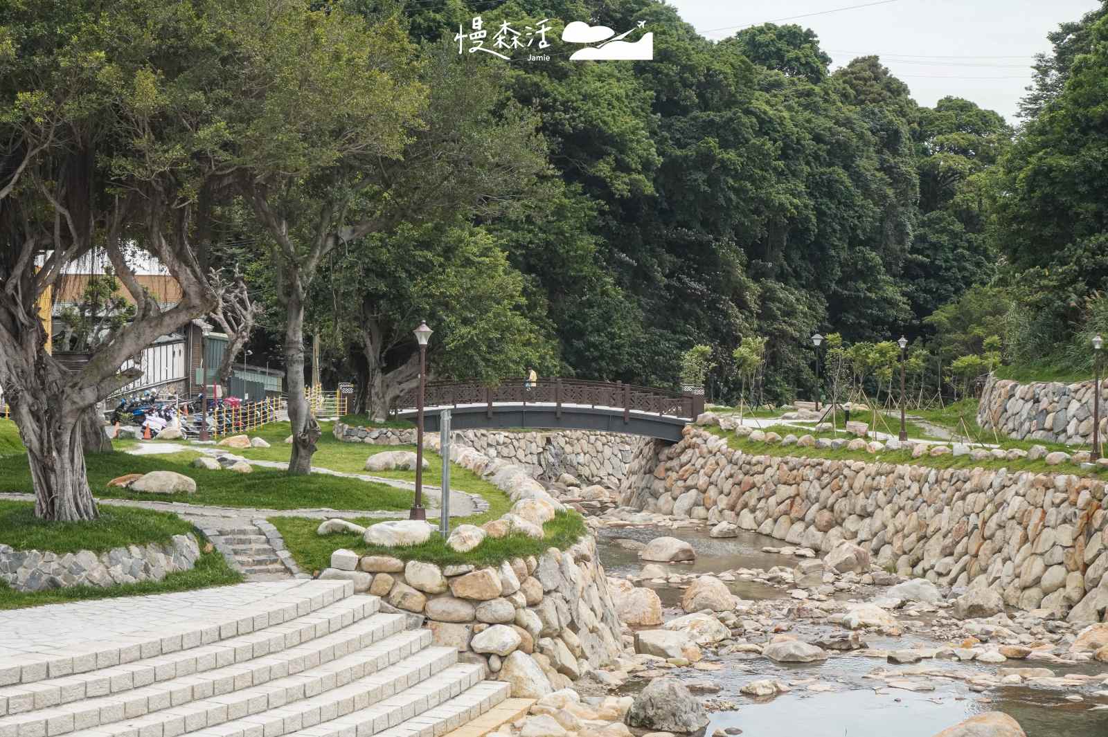 台北市北投區 行義路磺溪水岸步道