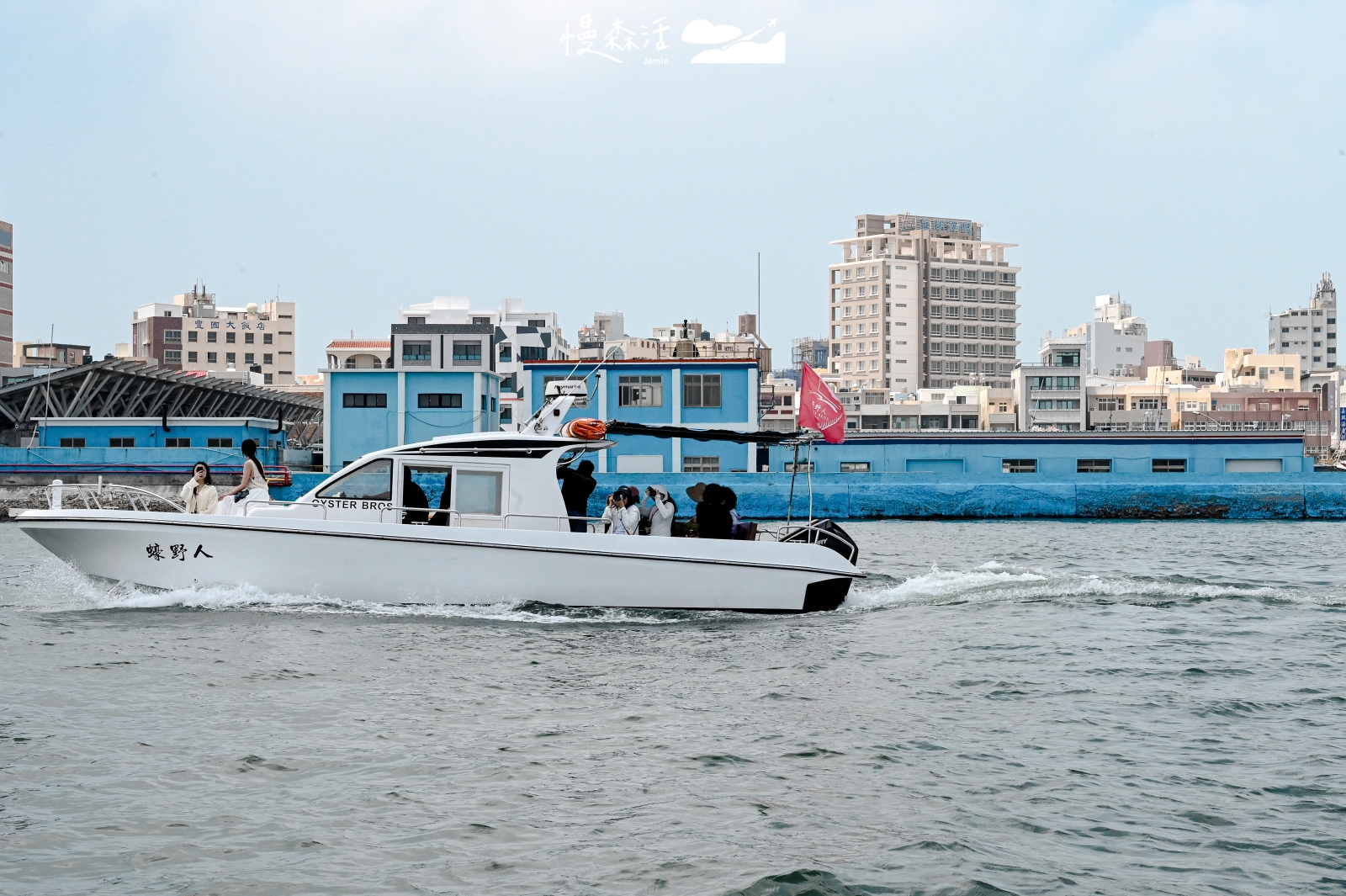 48小時玩澎湖！體驗開船、SUP划向神秘島，澎湖魚市場認識肥美海味