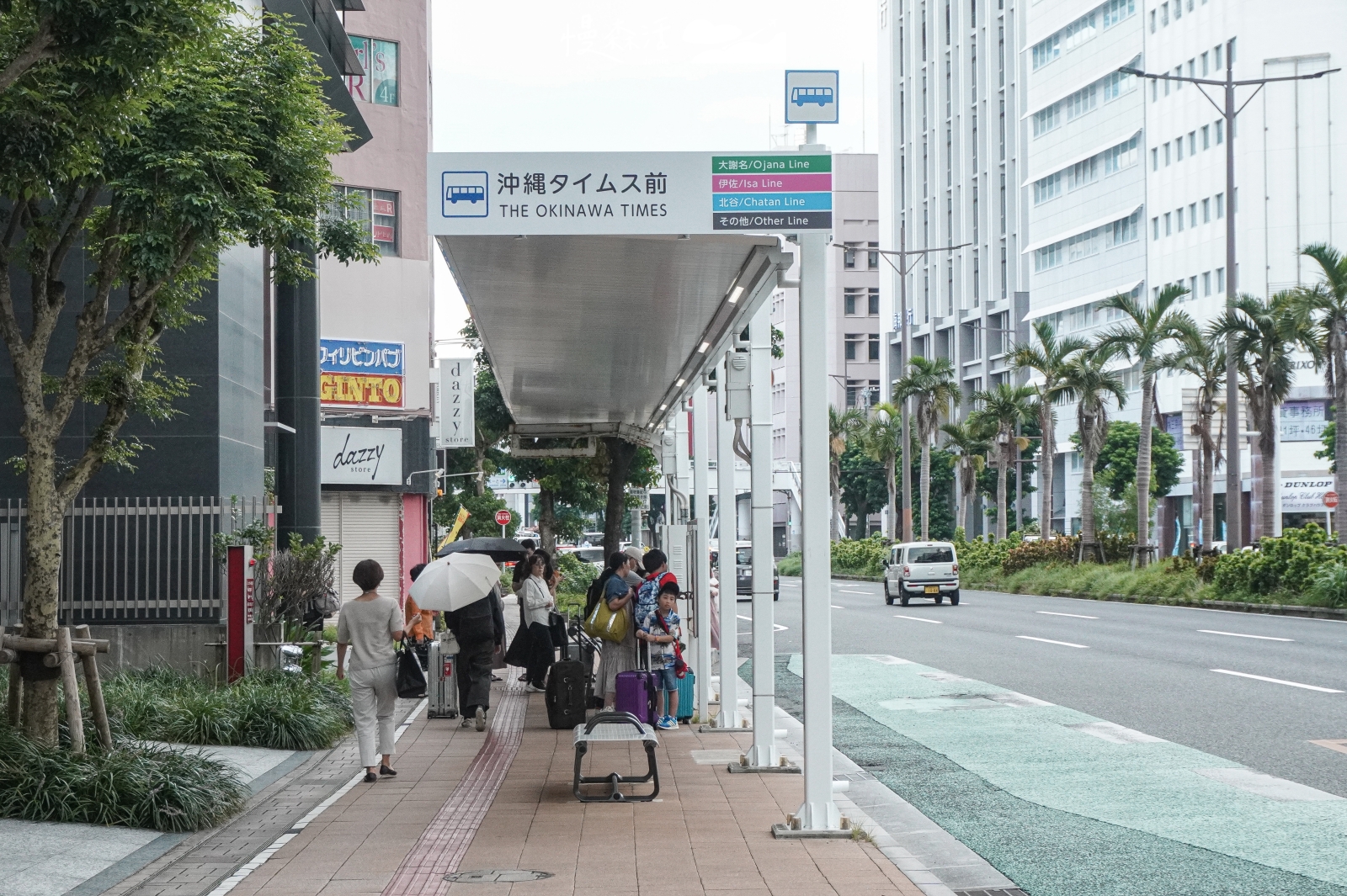 沖繩那霸市 公車等候亭