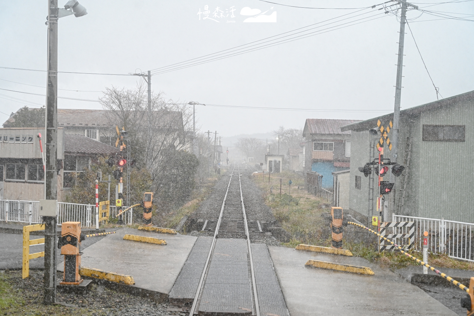 日本秋田縣 由利高原鐵道鳥海山麓線 玩具列車窗外風景