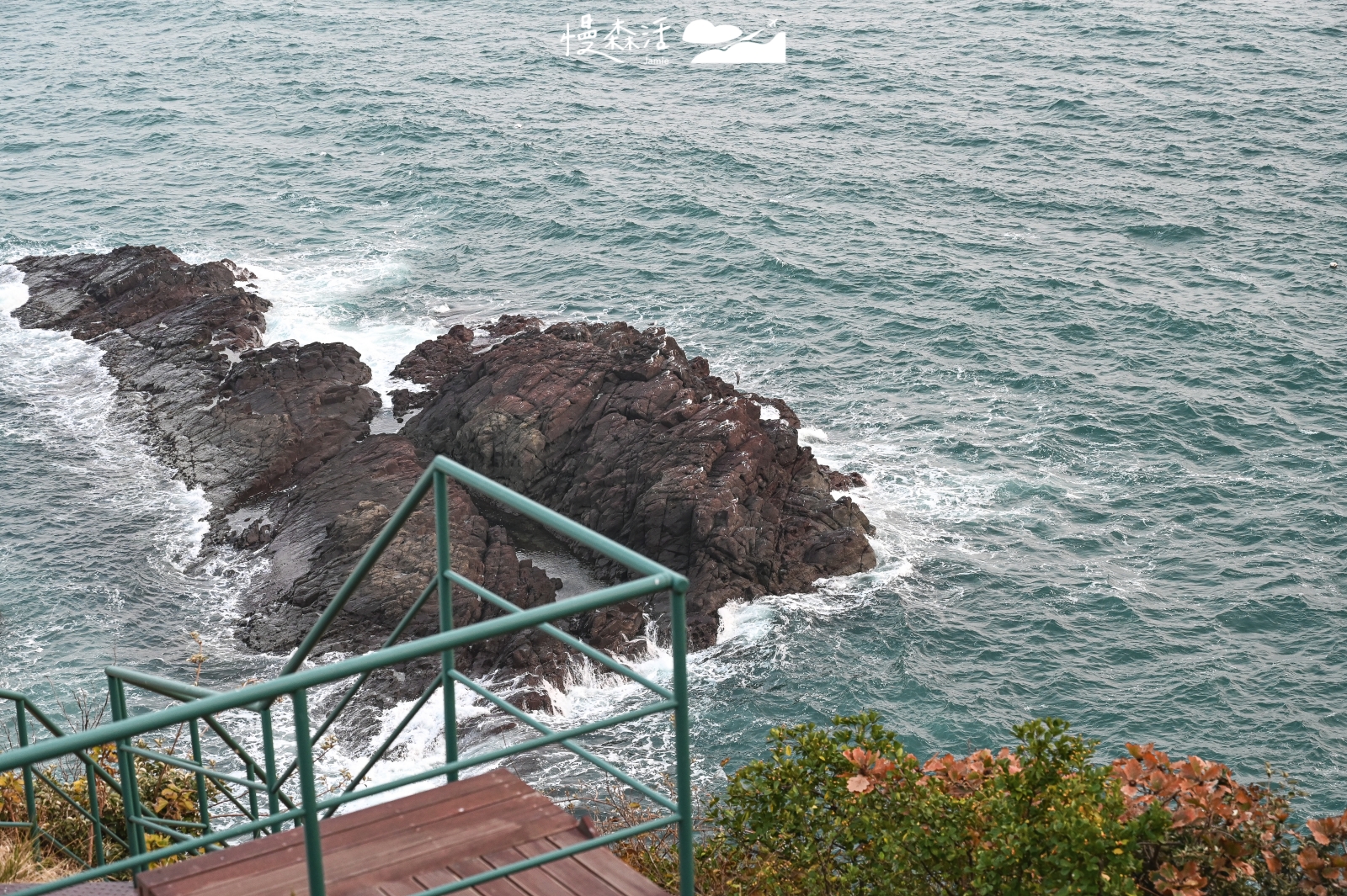 韓國釜山松島龍宮雲橋 海上礁岩