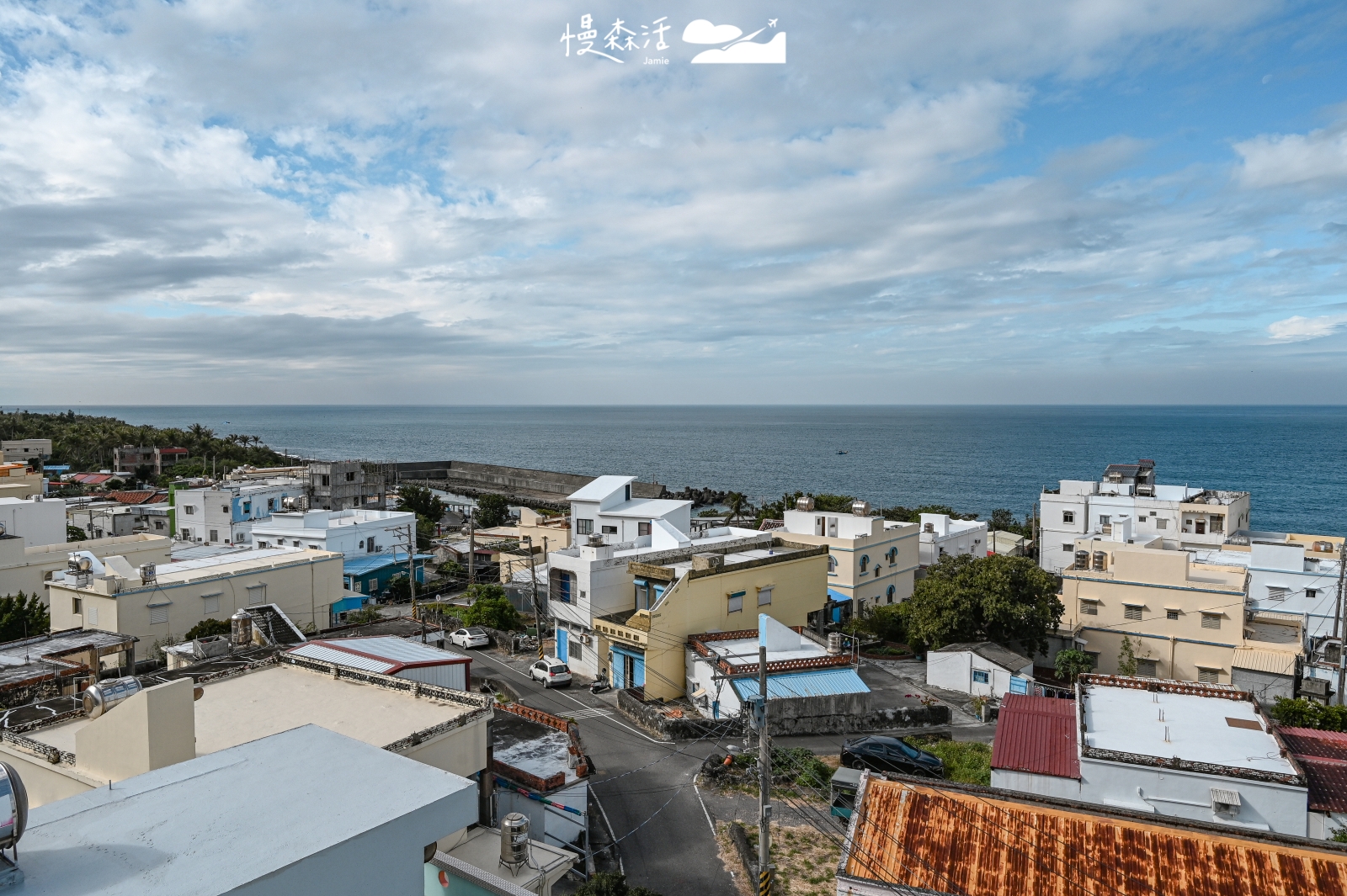 2024屏東落山風藝術季 在海邊的人 紅柴居頂樓風景